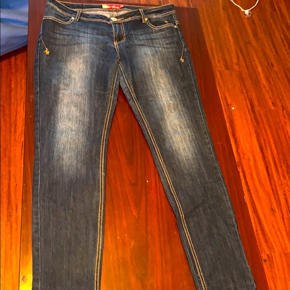 jeans